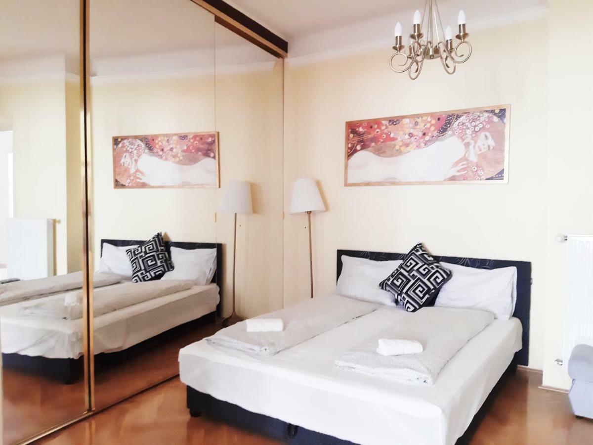 Gold Rose Apartment With 3 Rooms Budapest Exterior photo